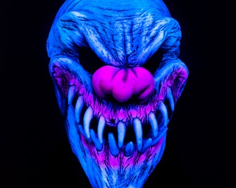 Clown Mask Evil Monster UV Reactive Jester Red Nose Big Teeth Angry Mad Spooky Scary Terrifying Disturbing Halloween Costume Latex N1127