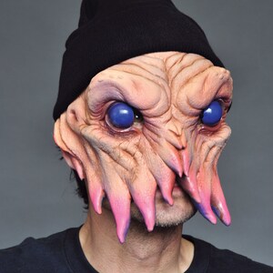 Sea Creature Mask Hanging Tentacles Squid Scary Creepy Halloween Costume MA1003