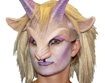 Female Goat Half Mask Wig Glitter Beast Scary Creepy Halloween Costume H1002