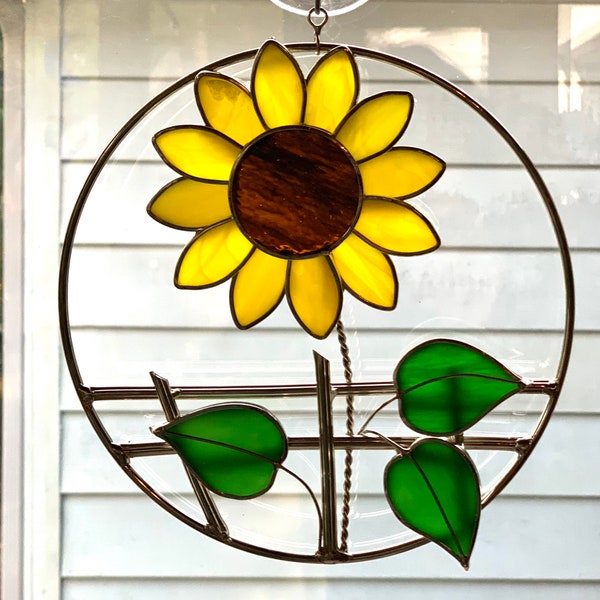 Sunflower Ring/ 9” circle Sunflower Suncatcher/ Stained Glass Sunflower with Green Leaves