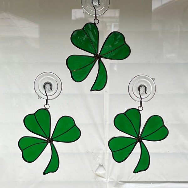 Lucky Shamrock/ 3 Leaf Clover Suncatcher/ 4 1/2” X4 1/2” Stained Glass Irish Symbol