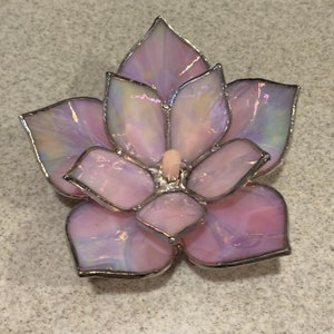 Pink Iridescent Ring Holder with Rose Quartz Center/3D Flower with Rose Quartz/ Stained Glass Ring Holder/Table Top 3-D Flower