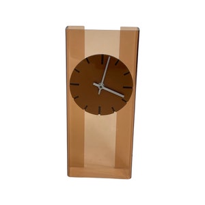 Vintage desk or wall mounted clock - Brown Acrylic - 1970's - Working on battery