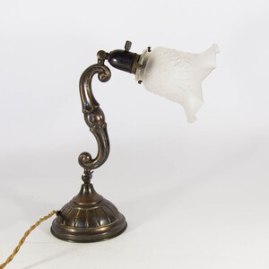 Art deco - Lampa biurkowa z tłoczonym szkłem i bakelitową oprawą