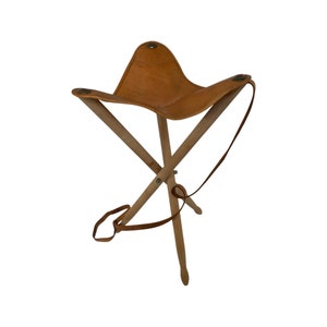 Hunting chair - Foldable tripod stool - Wood and leather upholstery - Military Campaign style - Light brown