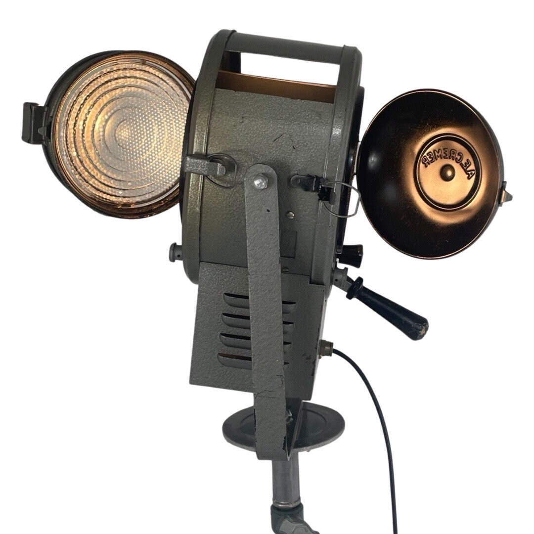 A.E. Cremer - 1950's - Studio Lamp / Spotlight - Green - on A.E. Cremer - 1950's - Studio Lamp / Spotlight - Green - on