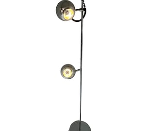 Space Age Design / 1970&#39;s lamp with two shades - Adjustable chrome shades on a chrome base