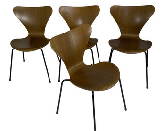 Arne Jacobsen - Fritz Hansen - Butterfly chair (very early edition) - 1967 - Dark Oak - Set of 4