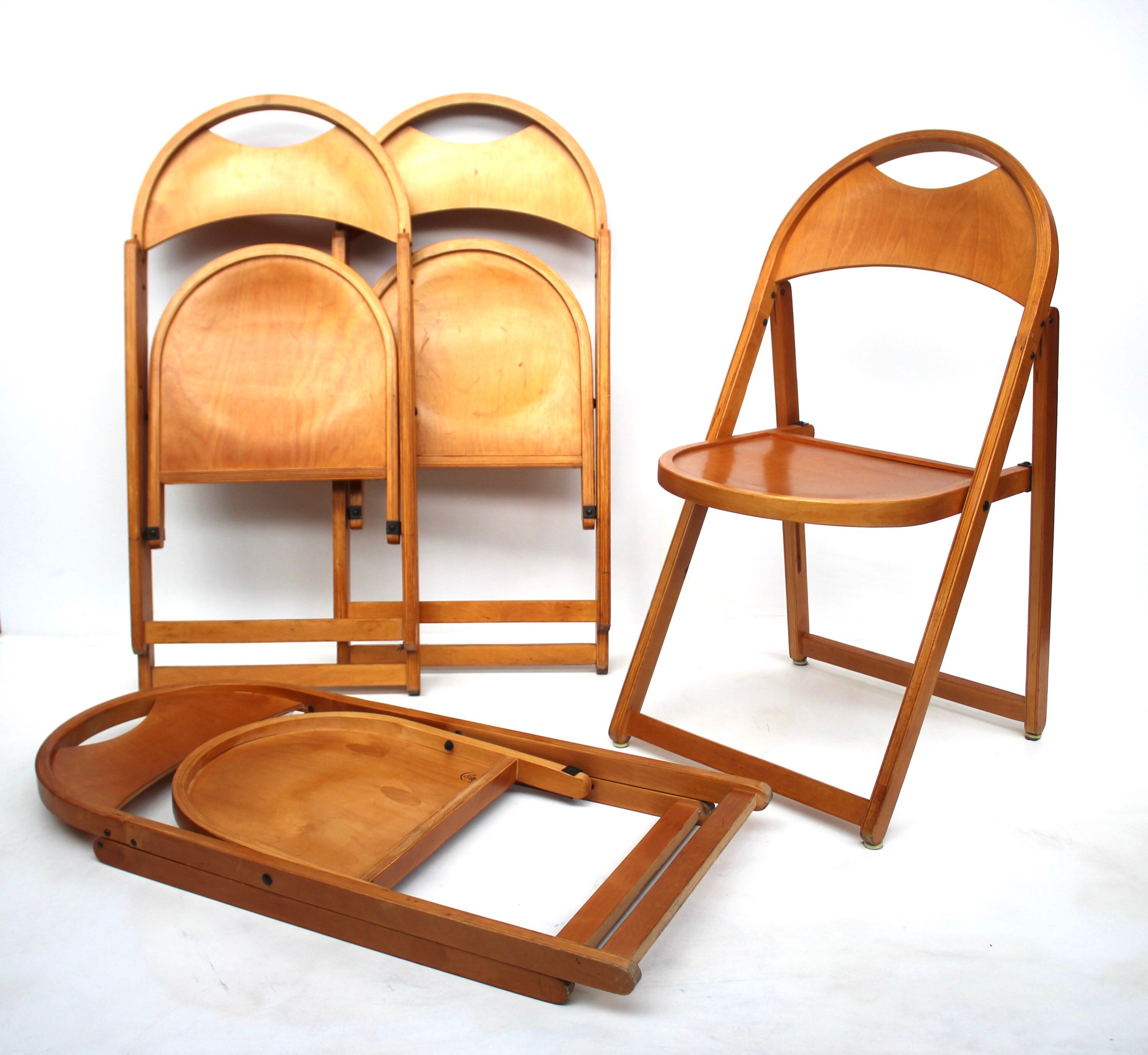 OTK Modello 24 Sedia pieghevole in legno Italia