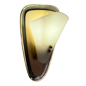 Könnte beinhalten: Wandleuchte mit goldfarbenem Metallrahmen und weißem, geschwungenem Schirm. Der Rahmen hat einen schwarzen Maschenrand. Zwei kleine, runde, goldfarbene Akzente sind auf dem Schirm sichtbar.