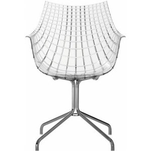 Puede incluir: Una silla de plástico transparente con un marco de metal cromado. La silla tiene un respaldo ancho y curvo y un asiento cómodo. La silla está diseñada con un estilo moderno y minimalista.