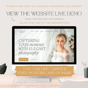 K&ouml;nnte beinhalten: Ein Computermonitor, der eine Website-Vorlage f&uuml;r Mila Davis Photography anzeigt. Der Bildschirm zeigt den Text CAPTURING YOUR moments WITH ELEGANT photography, ein Navigationsmen&uuml; und ein Foto einer Person in einem wei&szlig;en Spitzenbrautkleid.