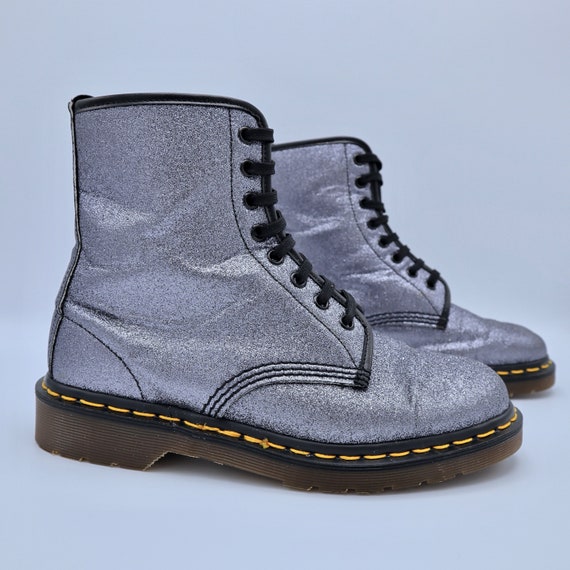 Vintage Dr. Martens Doc Fine Glitter 8 Eye Boots U