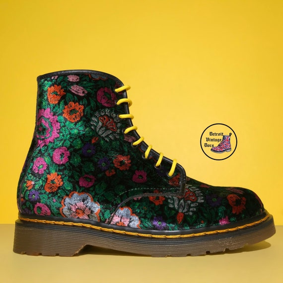 Vintage Dr. Martens Doc Velvet Floral 8 