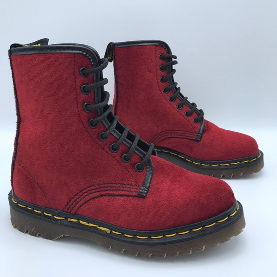 dr martens vintage red