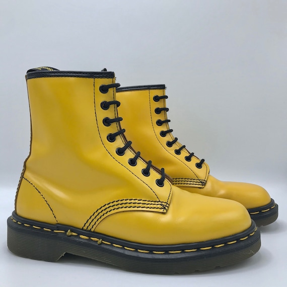 Vintage Dr. Martens Doc Yellow 1460 Smooth Leather