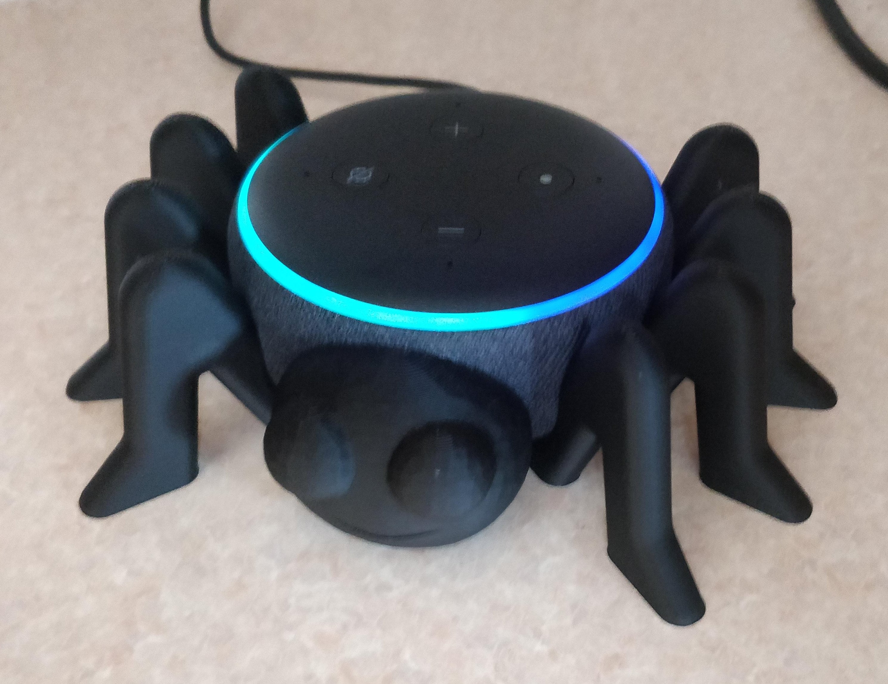 Soporte para  Echo Dot (Gen 3) con forma de oso panda