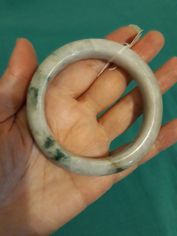 icy jadeite jade bangle Lavender icy jade bangle,… - image 8