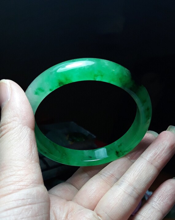 Emerald jade bangle, green jade bangle