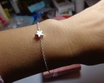 Dainty Star Bracelet ,Sterling Silver Bracelet Tiny Star friendship bracelet Tiny Star Bracelet, floating Star Bracelet, Sterling Silver