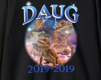 In Memoriam of Daug Rundhals-Sweatshirt - Pump Rules