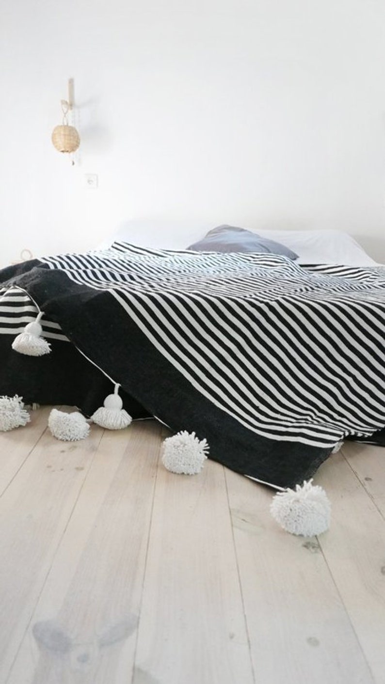 Bed Cover Black and White Stripes Moroccan Pompom Blanket,Moroccan Blanket,Moroccan Throw Blanket Boho Blanket Pom Poms