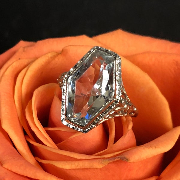 Vintage Aquamarine and White Gold Ring Size 7.5