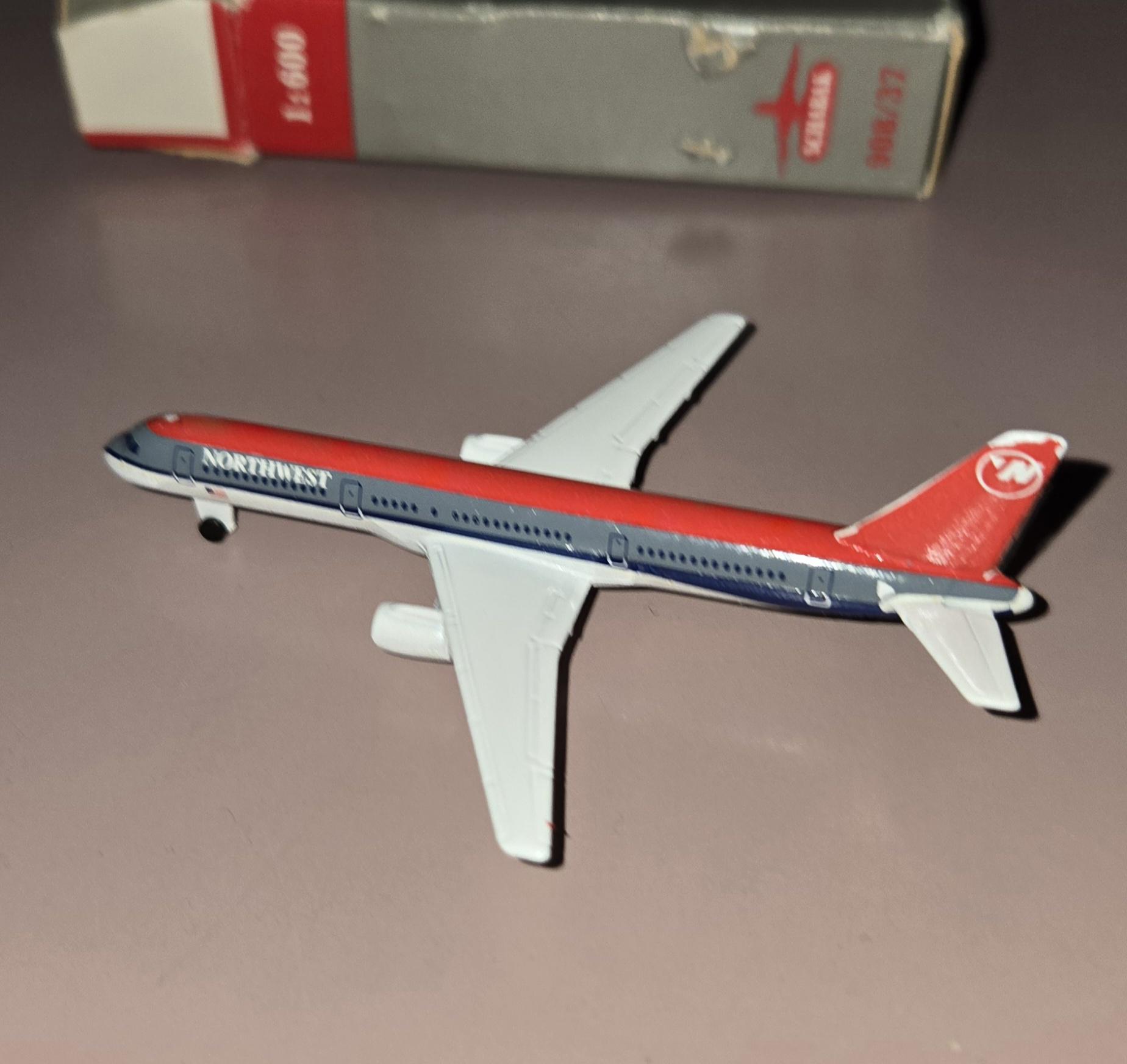 Northwest Airlines Schabak Miniature 908/37 Die Cast Boeing 757, 1