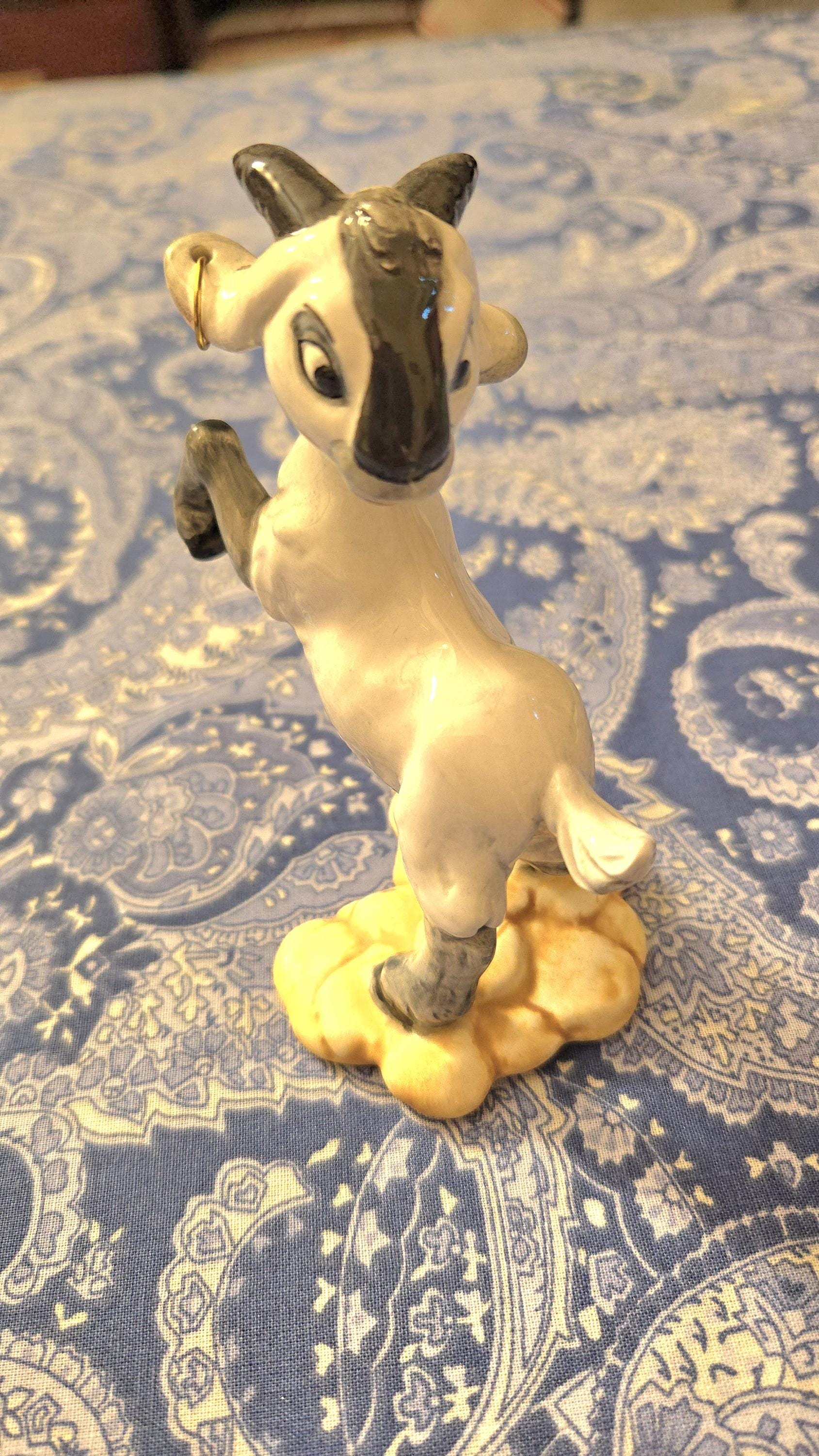 ゆか☆コレクターズ マスコットVol.3☆2005☆コンプリート Vintage Disney's Hunchback of Notre Dame Djali the Goat Figurine