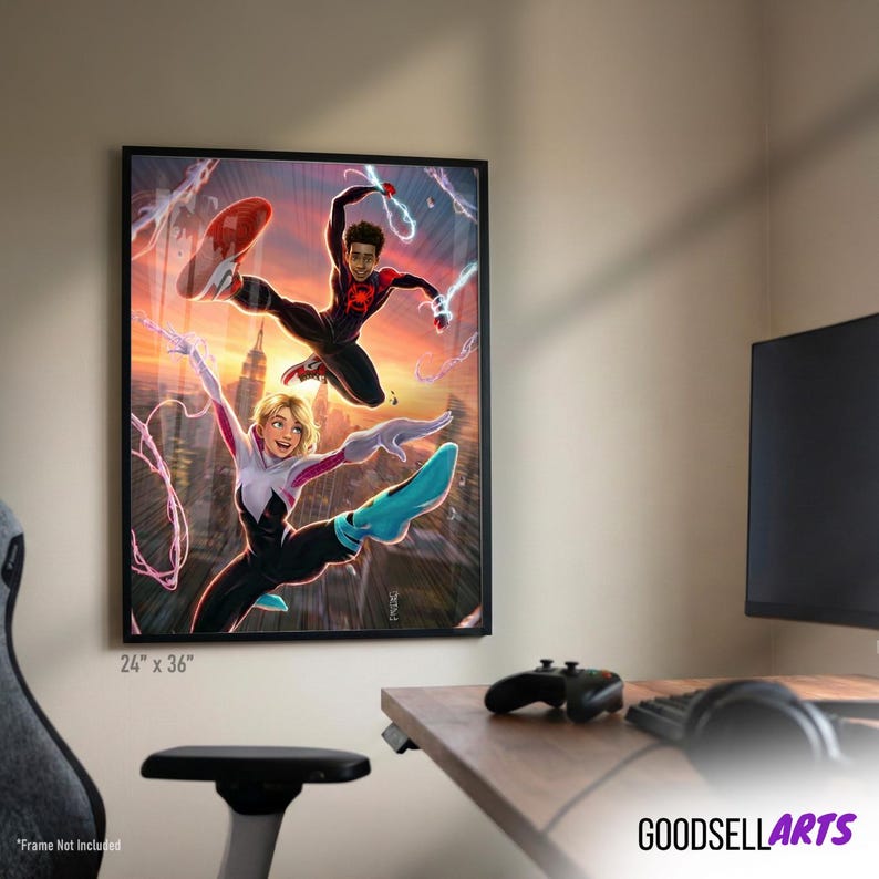 Op de afbeelding: Ingelijste kunstdruk met twee Spider-Man-personages in dynamische poses tegen een stadsachtergrond. Het kunstwerk, 61 x 91 cm groot, toont levendige kleuren en actievolle beelden, perfect voor fans van stripboeken en superhelden.