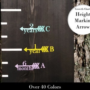Wooden Growth Chart Arrow – Classic Style with Initial, Personalized Height Marker, Nursery Deco
