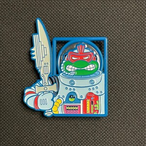 Pin de esmalte de cadete espacial