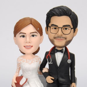 Personalisierte Hochzeitstorte mit Hund/Katze(Haustiere) und Wunschtorte, Tortenstecker personalisiert