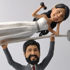 Weight lifting Groom and Bride Funny Dolls,Anniversary Gift for Couple Wedding cake topper custom bobblehead cake topper wedding topper