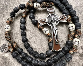 St. Benedict Skull Catholic Rosary, Memento Mori. All Skull 11mm Beads. Black Matte & Bone White. Your choice of Saint Medal. #550 Paracord