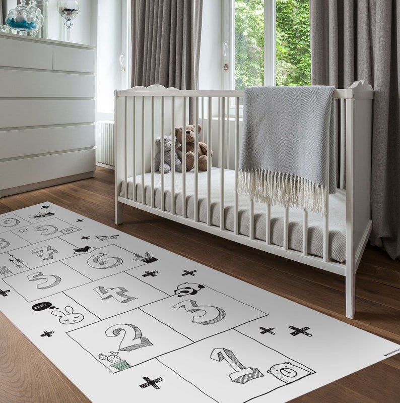 Hopscotch attività tappeto, tappeto vivaio, giocare tappeto, arredamento nursery, tappeto linoleum, stile Scandi, arredamento camera per bambini, tappetino da gioco, giocare tappeto immagine 2