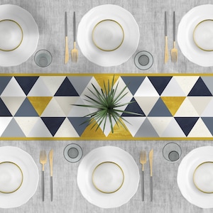 Grey Gold geometric placemat, Minimalist, Scandinavian style, Heat resistant, Table top, table runner, Functional, tableware, placemat set