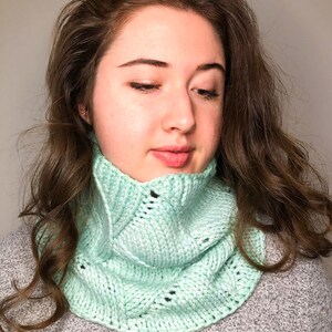 Knitting Pattern SUPER CRESCENT COWL Cowl Knitting Pattern image 4