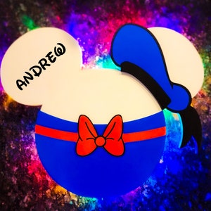 Customized Wooden Light Up Donald Head Magnets - Disney Cruise Magnet- Disney Cruise Wooden Magnet