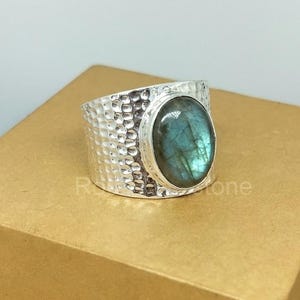 Natural Labradorite 925 Sterling Silver Rings, Hammered Band Statement Ring, Boho Jewelry for Women