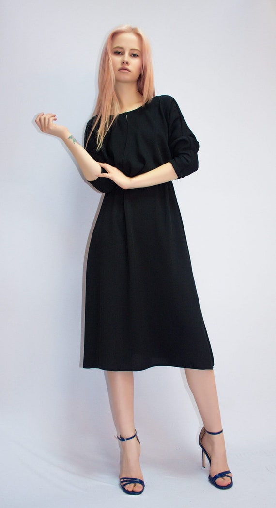 black crepe midi dress