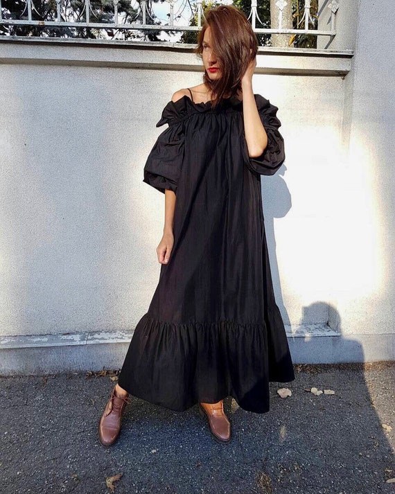 ankle length black dress