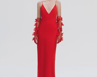 Satin maxi dress with a soft full-length lining