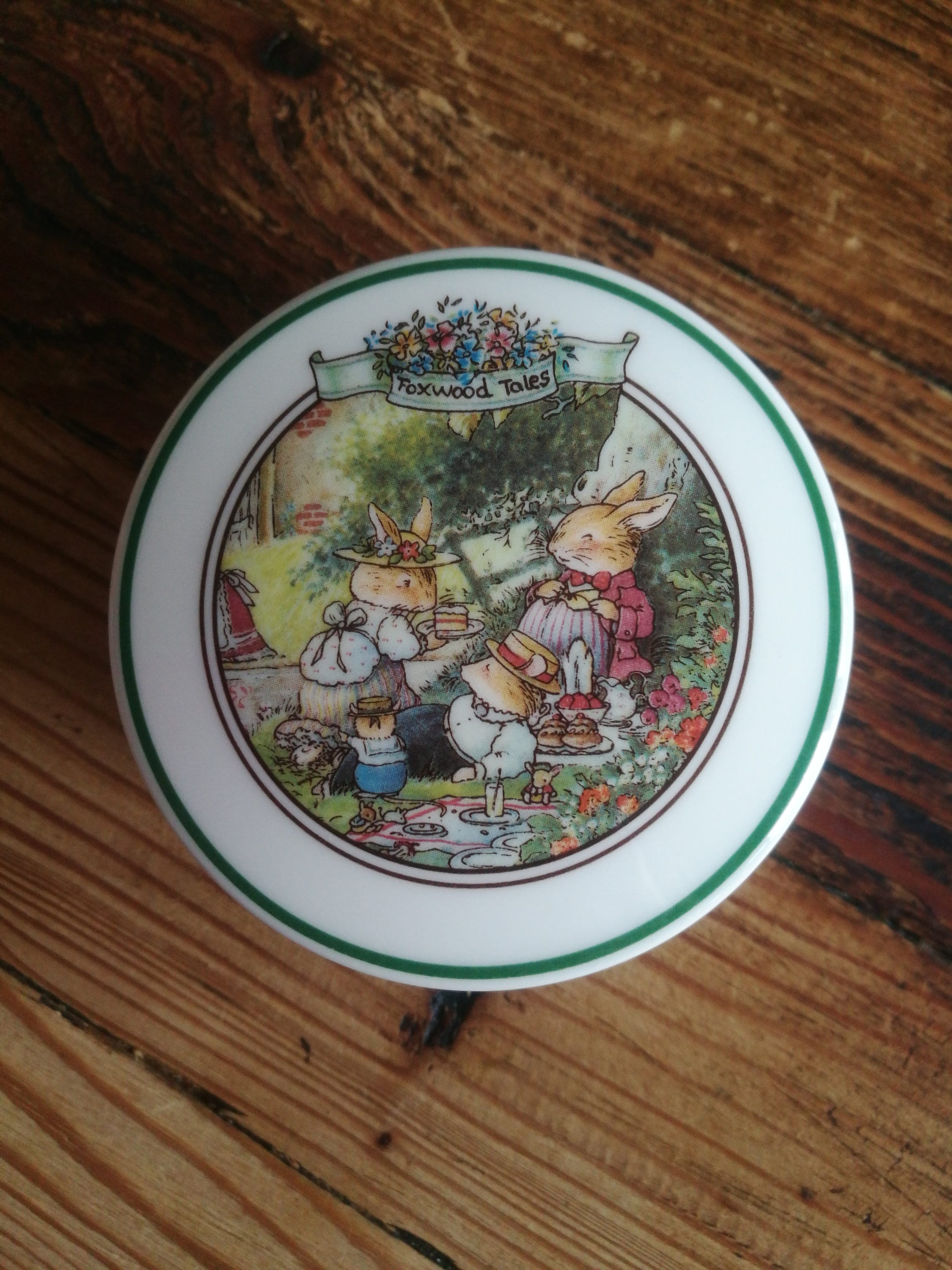 Foxwood Tales Villeroy & Boch,foxwood Tales by Brian Paterson