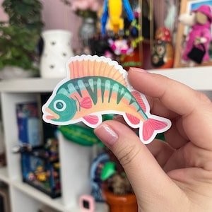 Glanzende vinyl baarssticker met waterdicht holografisch effect - Riviervis - Flessticker, notitieboekje, visdoos