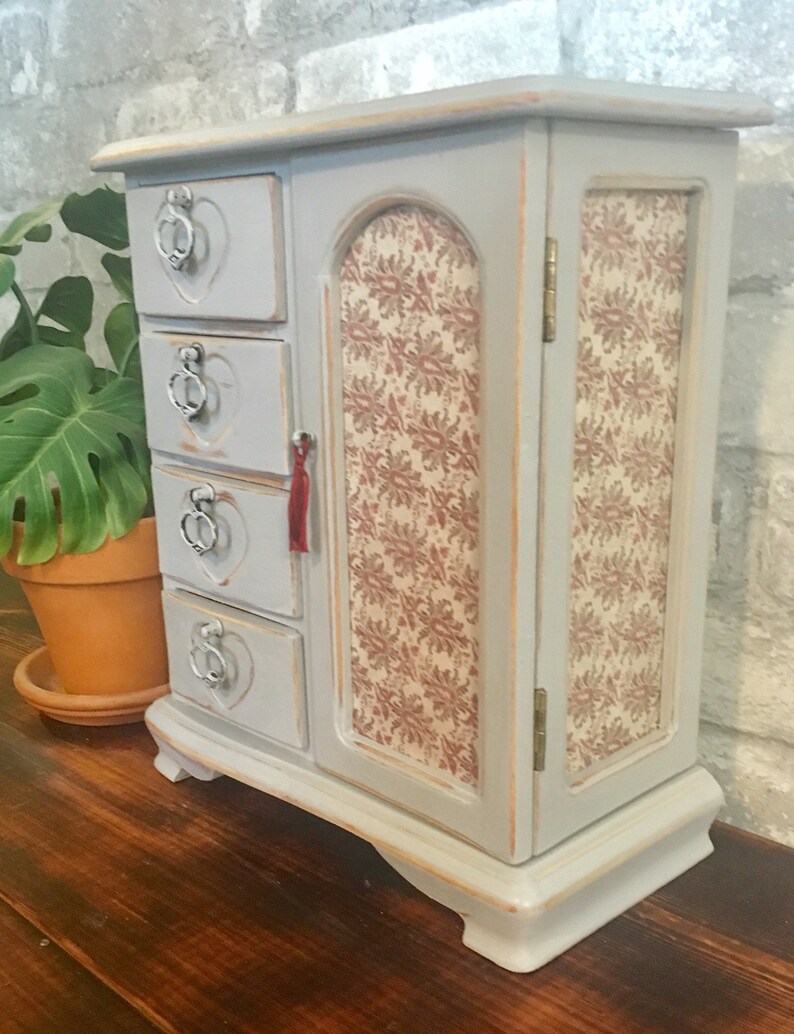 Burgundy beauty Vintage shabby chic jewelry box refurbished upcycled