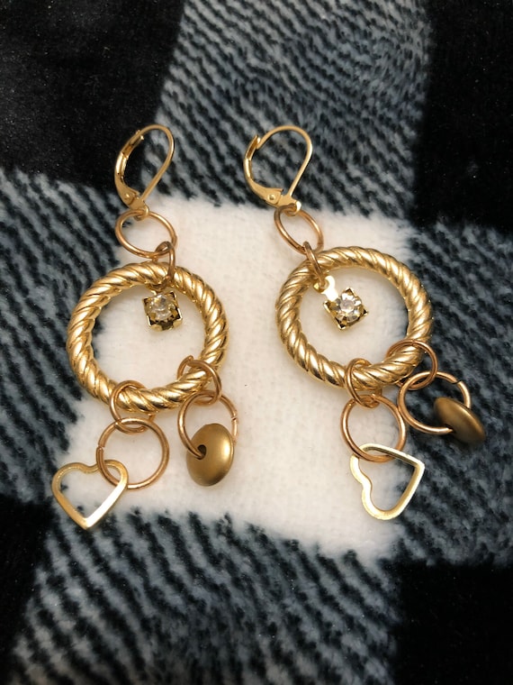 Golden earrings of circles, crystal and heart earrings