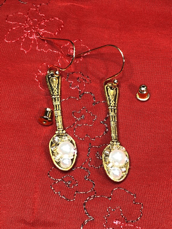 Handmade gold color mini spoon with scoop of pearls and clear glass bead earrings