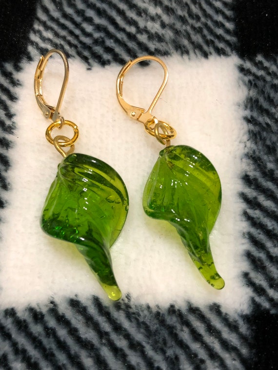 Golden leaf earrings