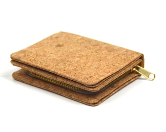 Cork wallet, sustainable wallet, natural wallet, cork wallet, handy small wallet